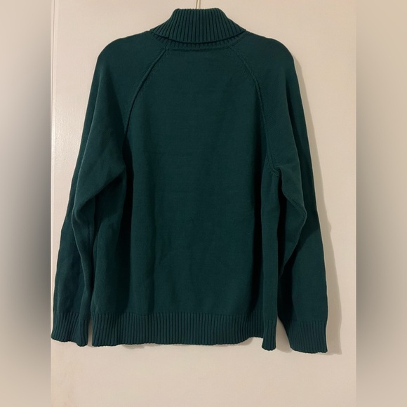 Karen Scott 100% cotton turtle neck sweater in hunter green color - Picture 5 of 7